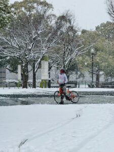 Tokyo bike tour in snow